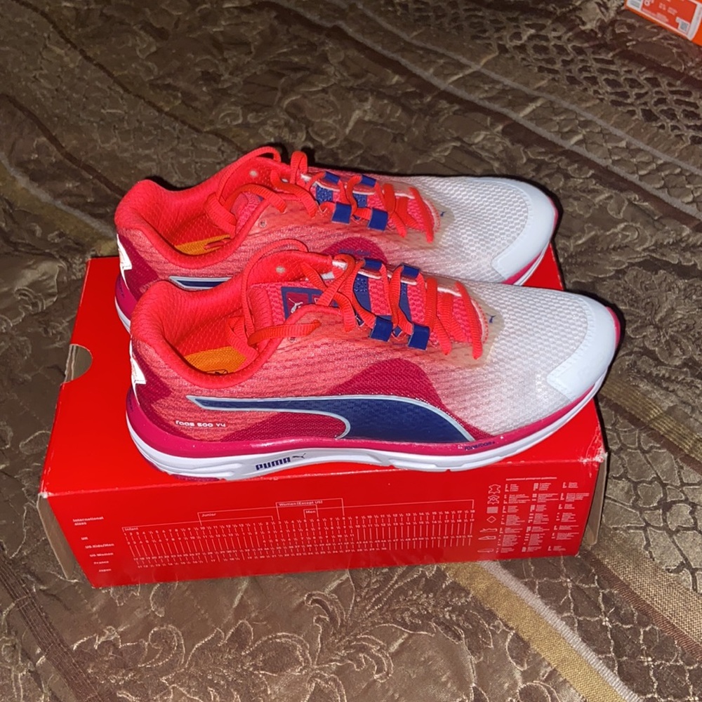 Puma Womens Faas 500 V4 Size 8.5